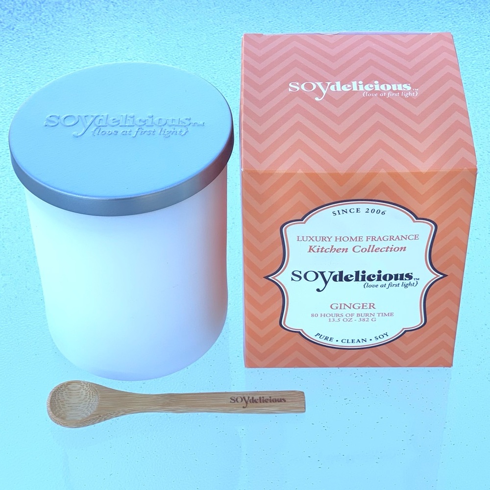 Soy Delicious Ginger Candle and Bamboo Spoon